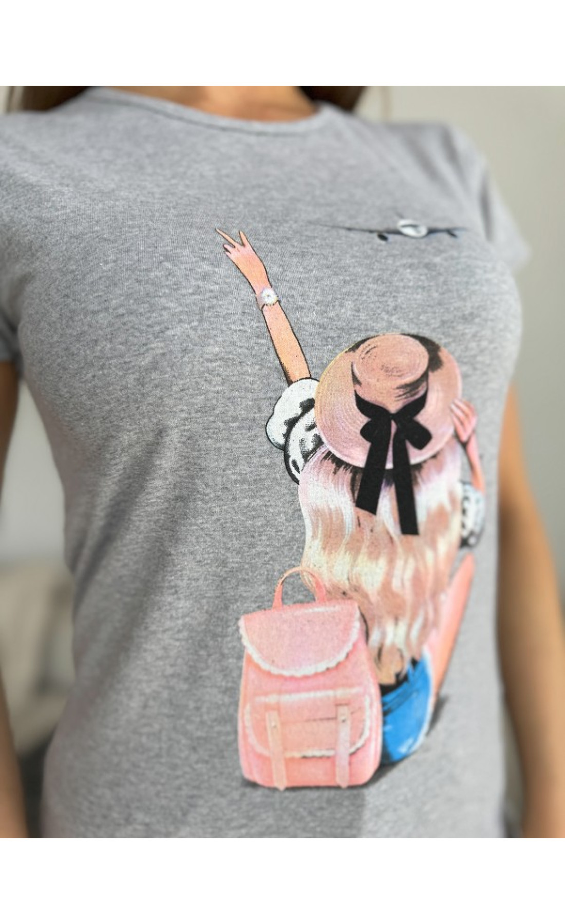 Жіноча футболка Issp