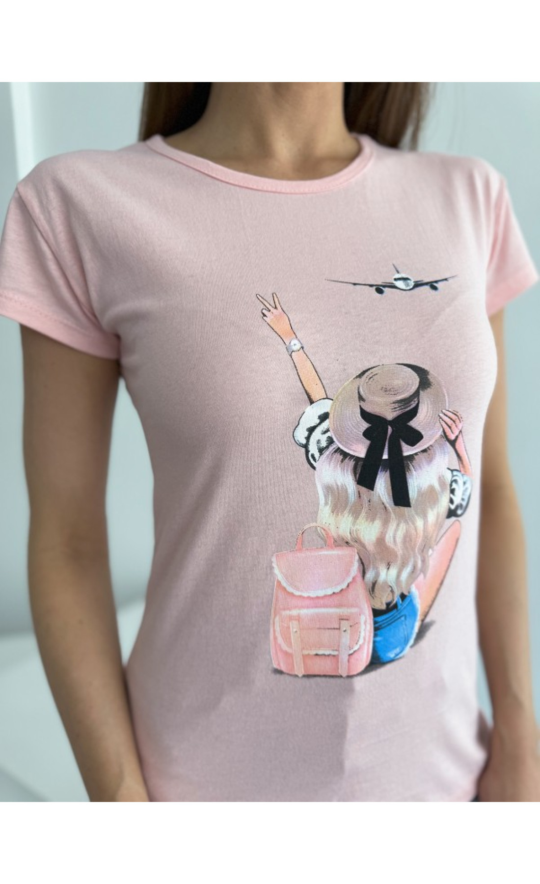 Жіноча футболка Issp