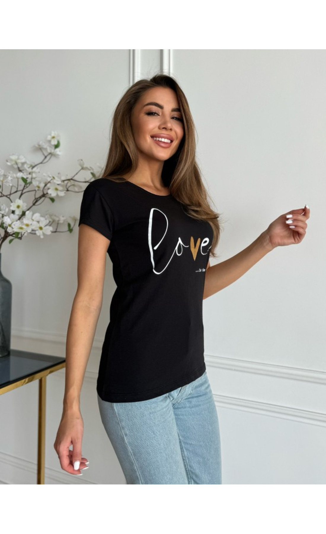 Жіноча футболка Issp