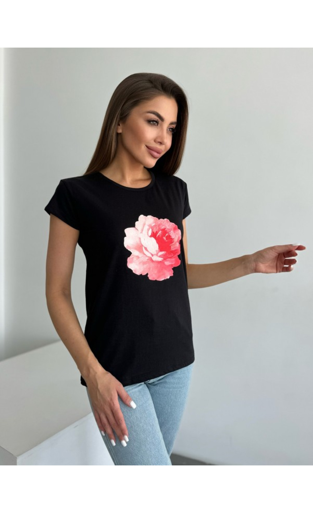 Жіноча футболка Issp