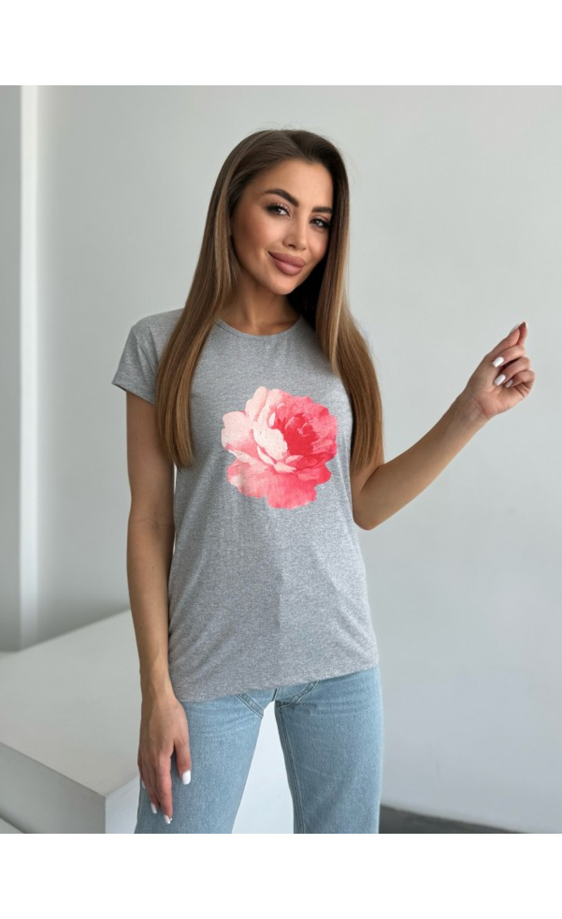 Жіноча футболка Issp