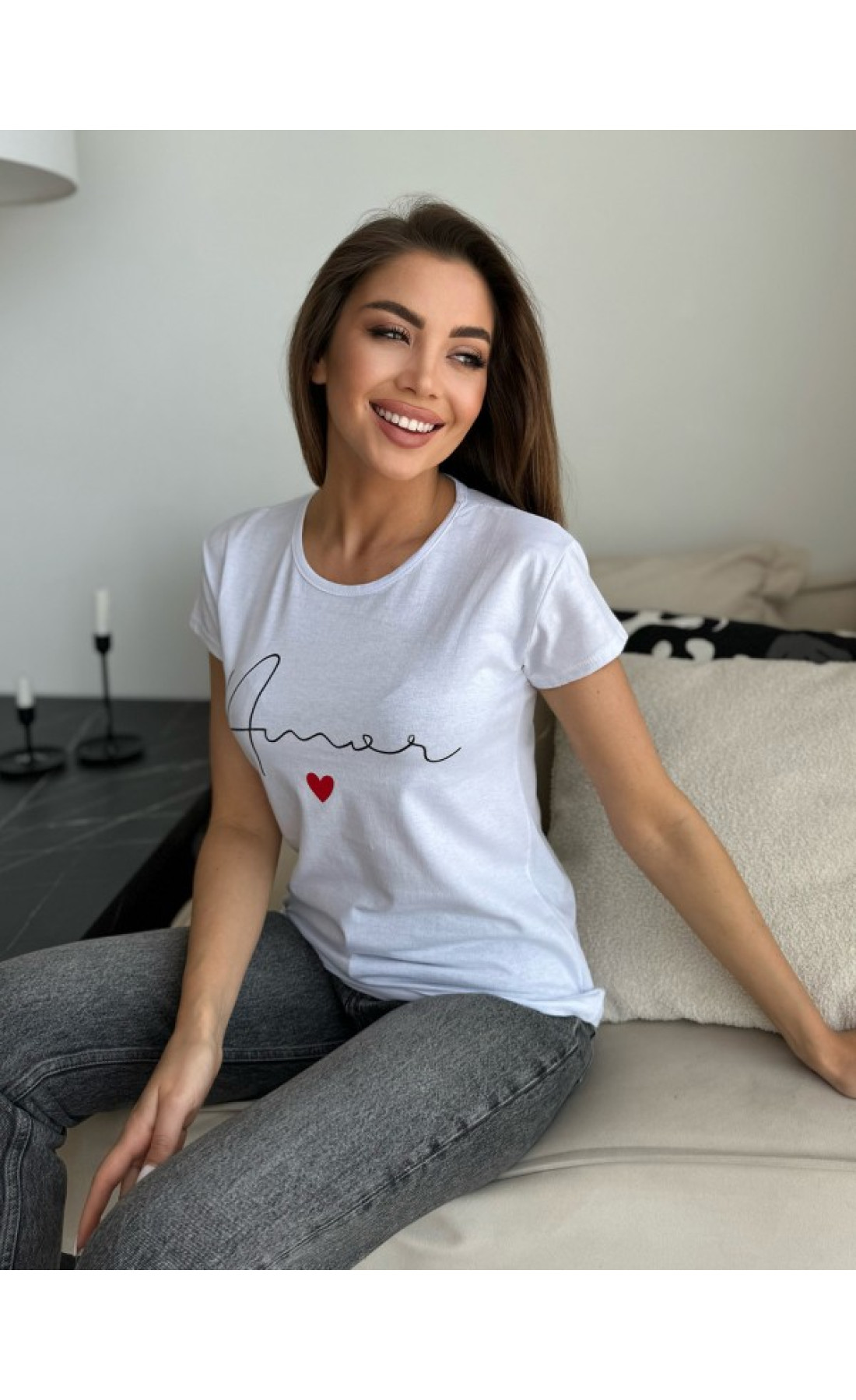 Жіноча футболка Issp