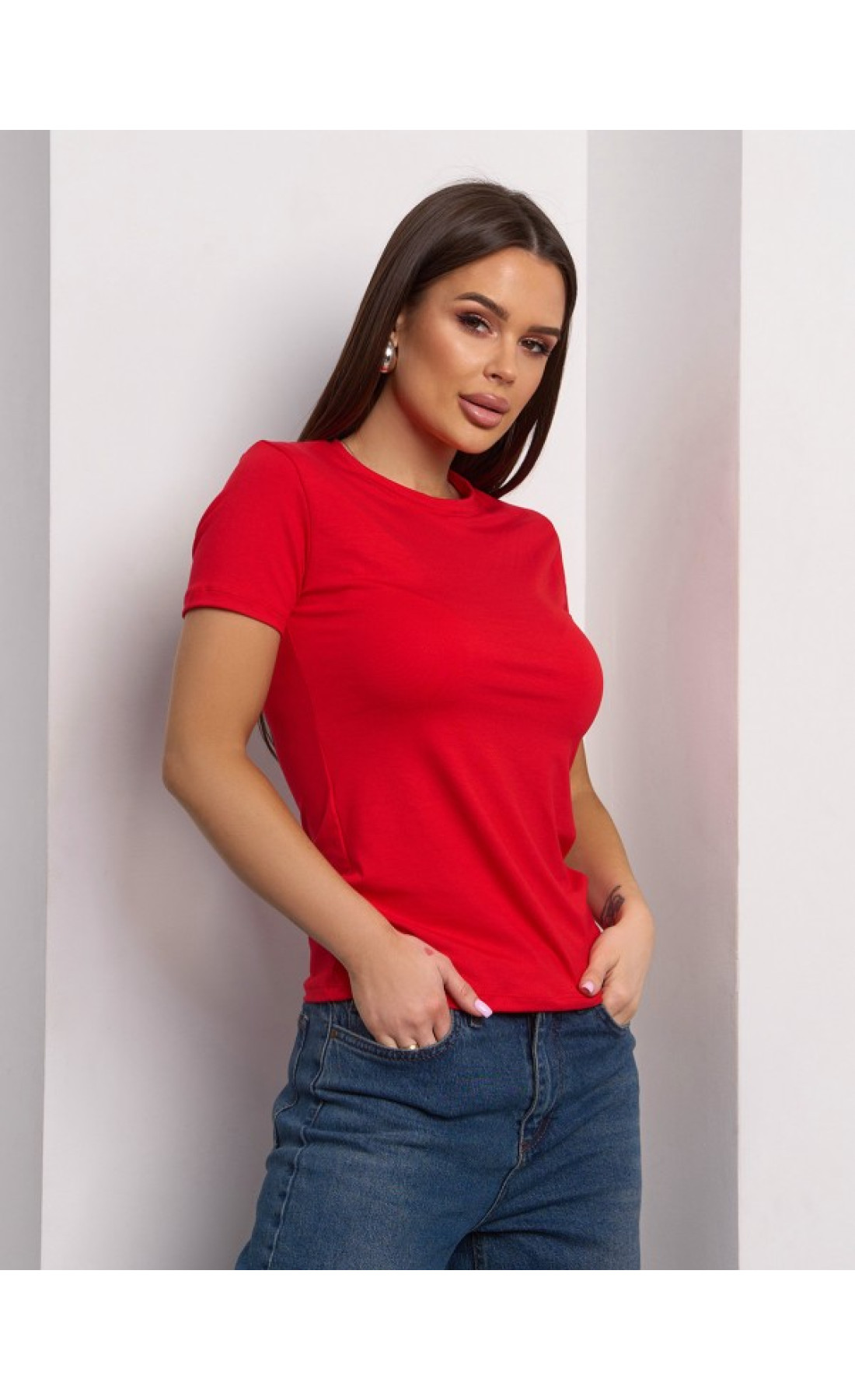 Жіноча футболка Issp