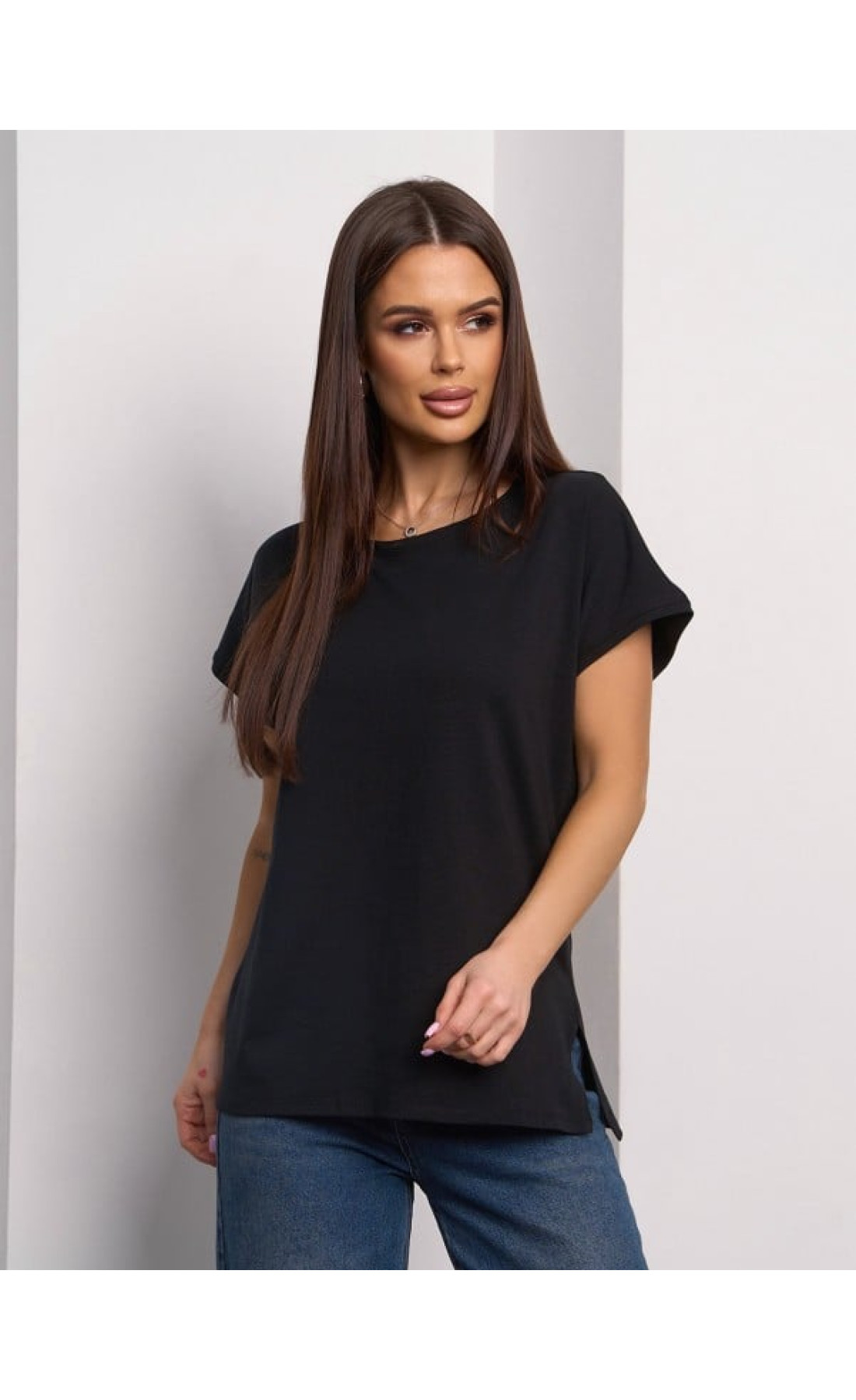 Жіноча футболка Issp