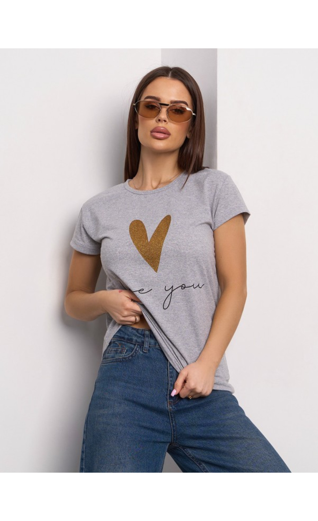 Жіноча футболка Issp