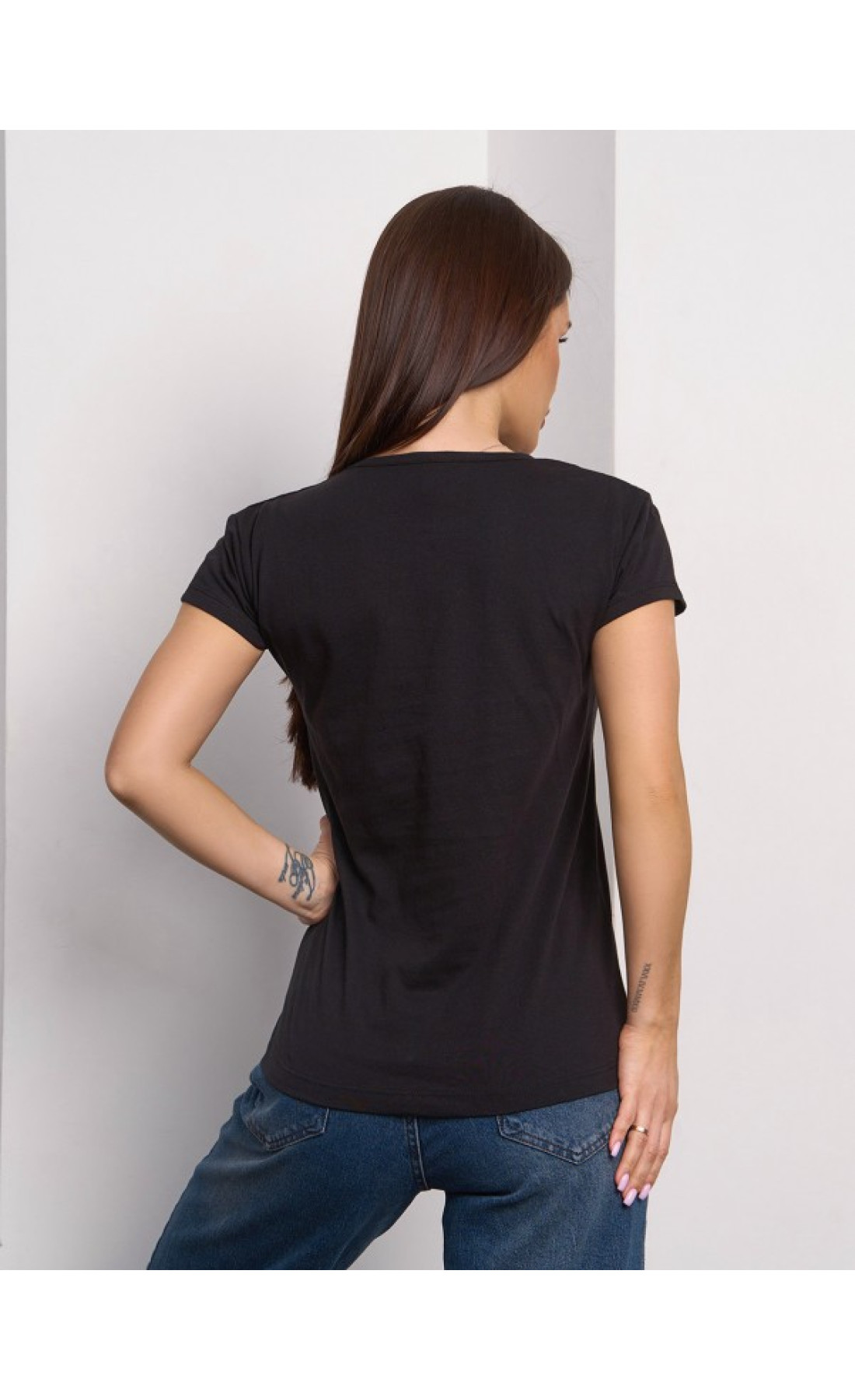 Жіноча футболка Issp