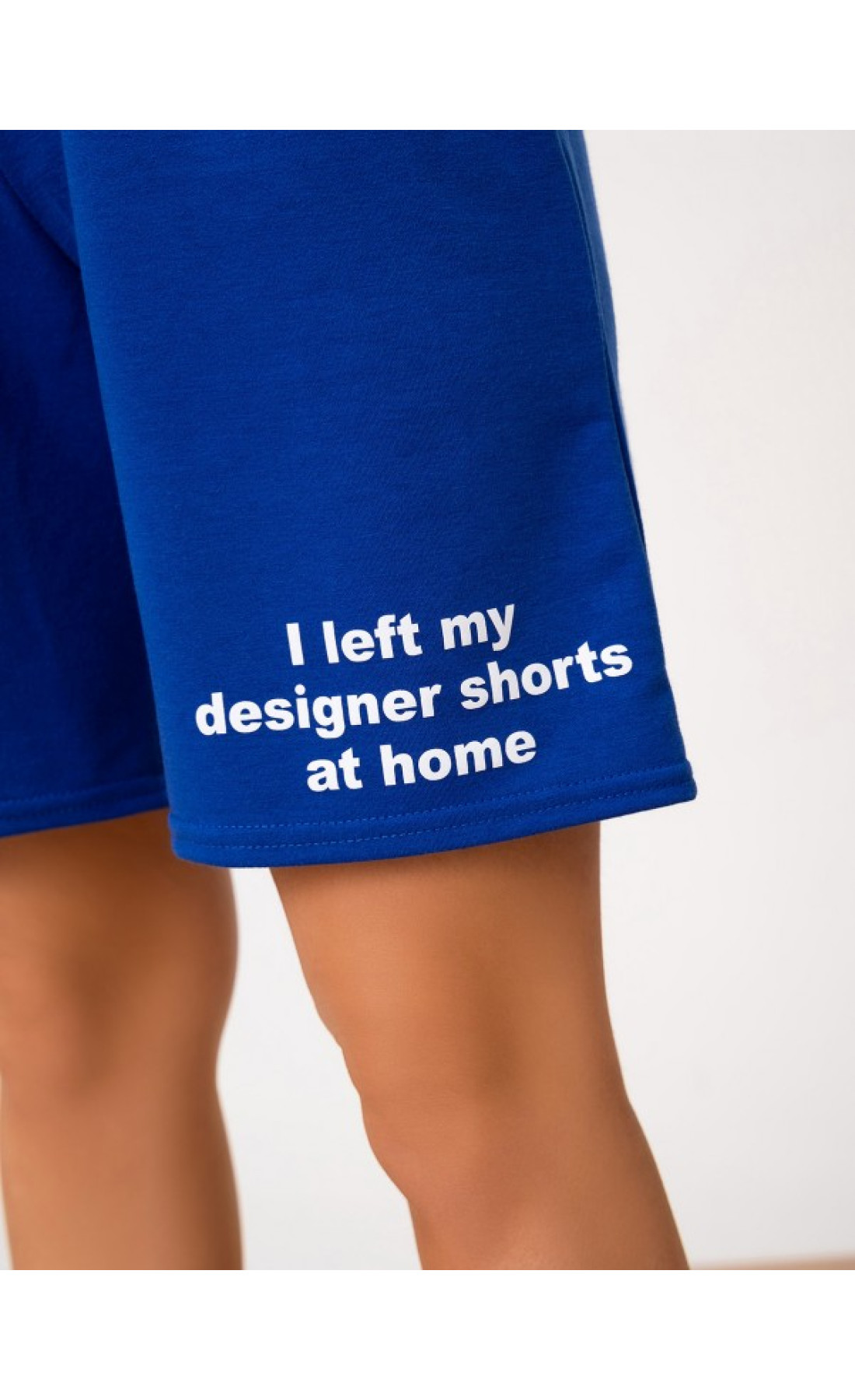 Жіночі шорти Issp