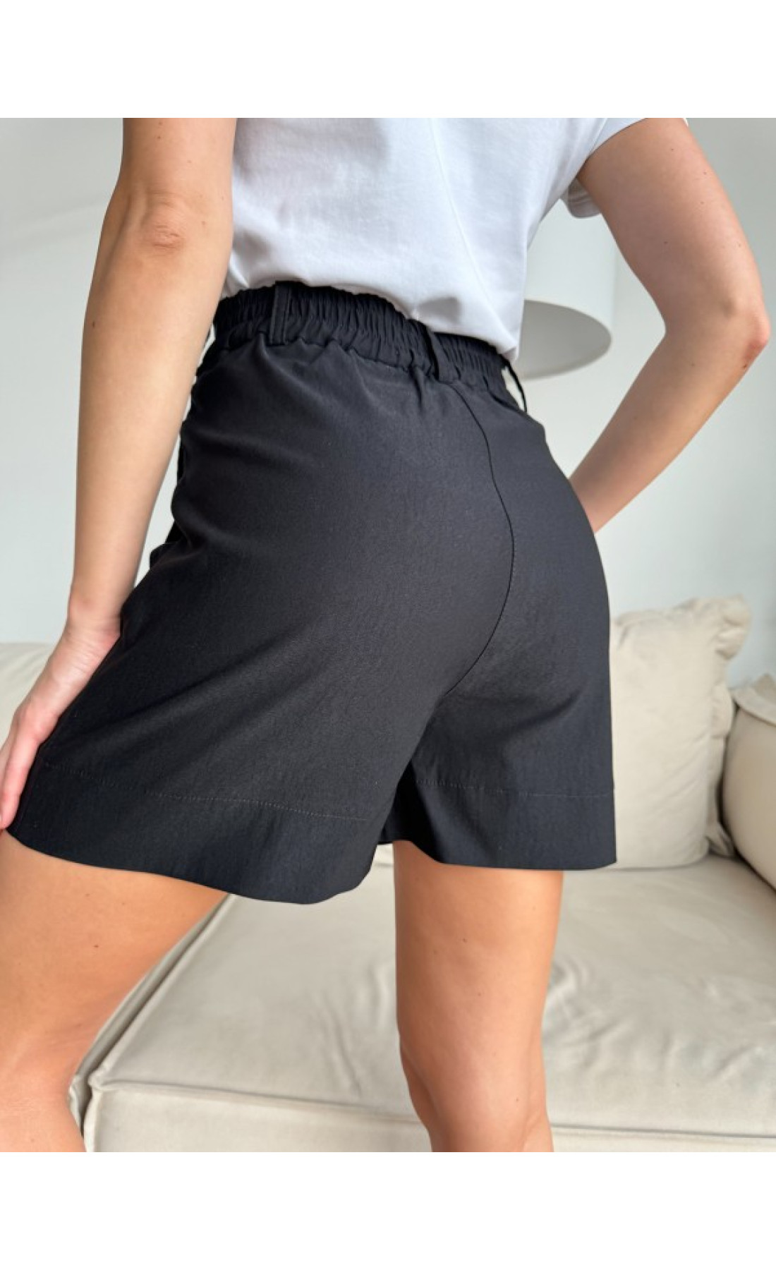 Жіночі шорти Issp