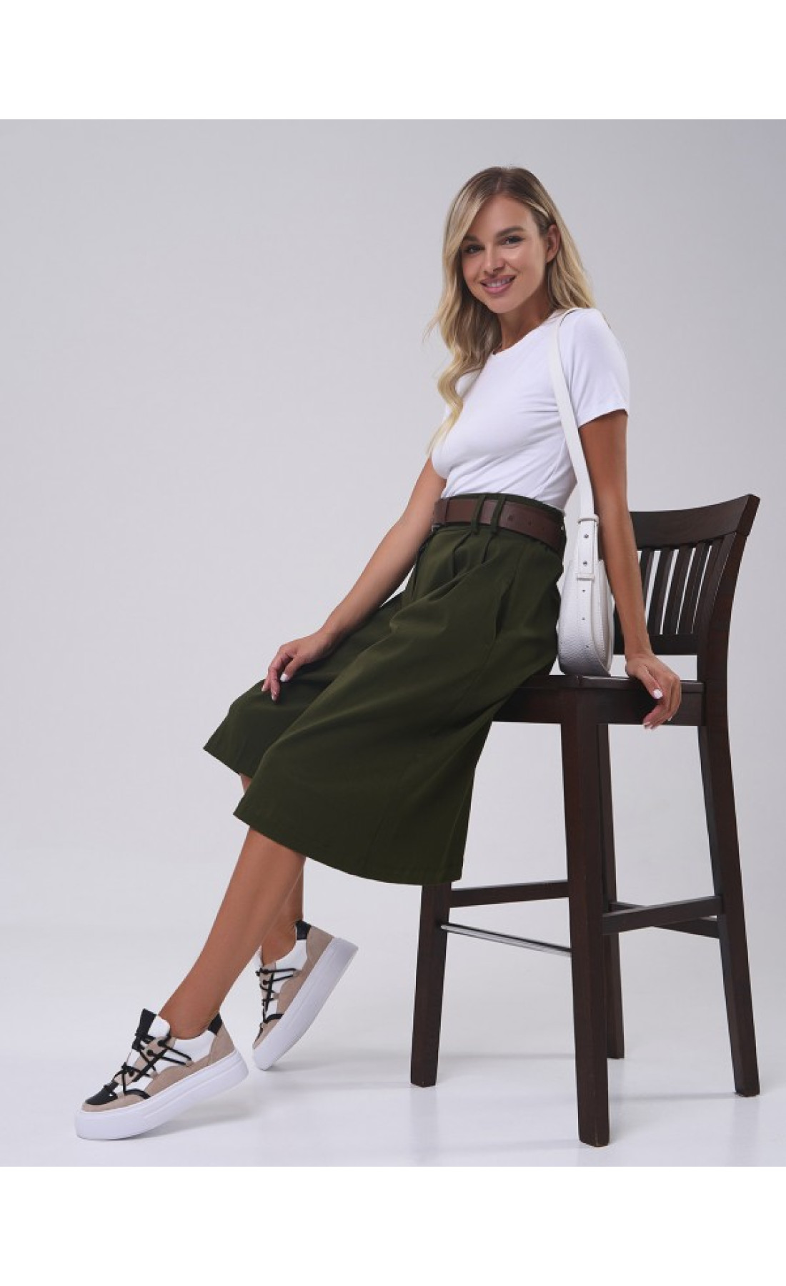 Жіночі шорти Issp