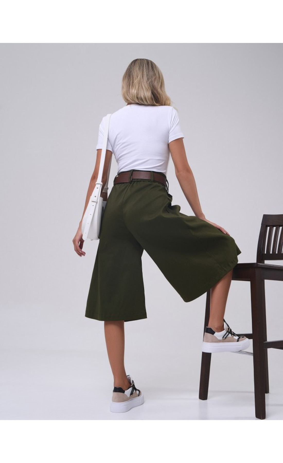 Жіночі шорти Issp