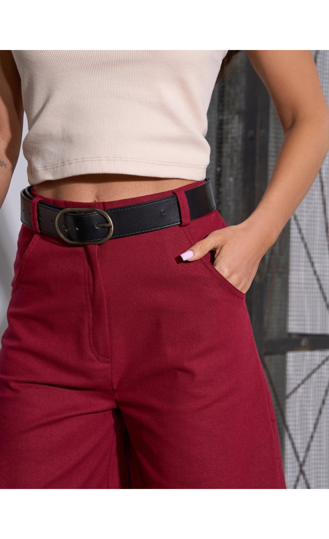 Жіночі шорти Issp