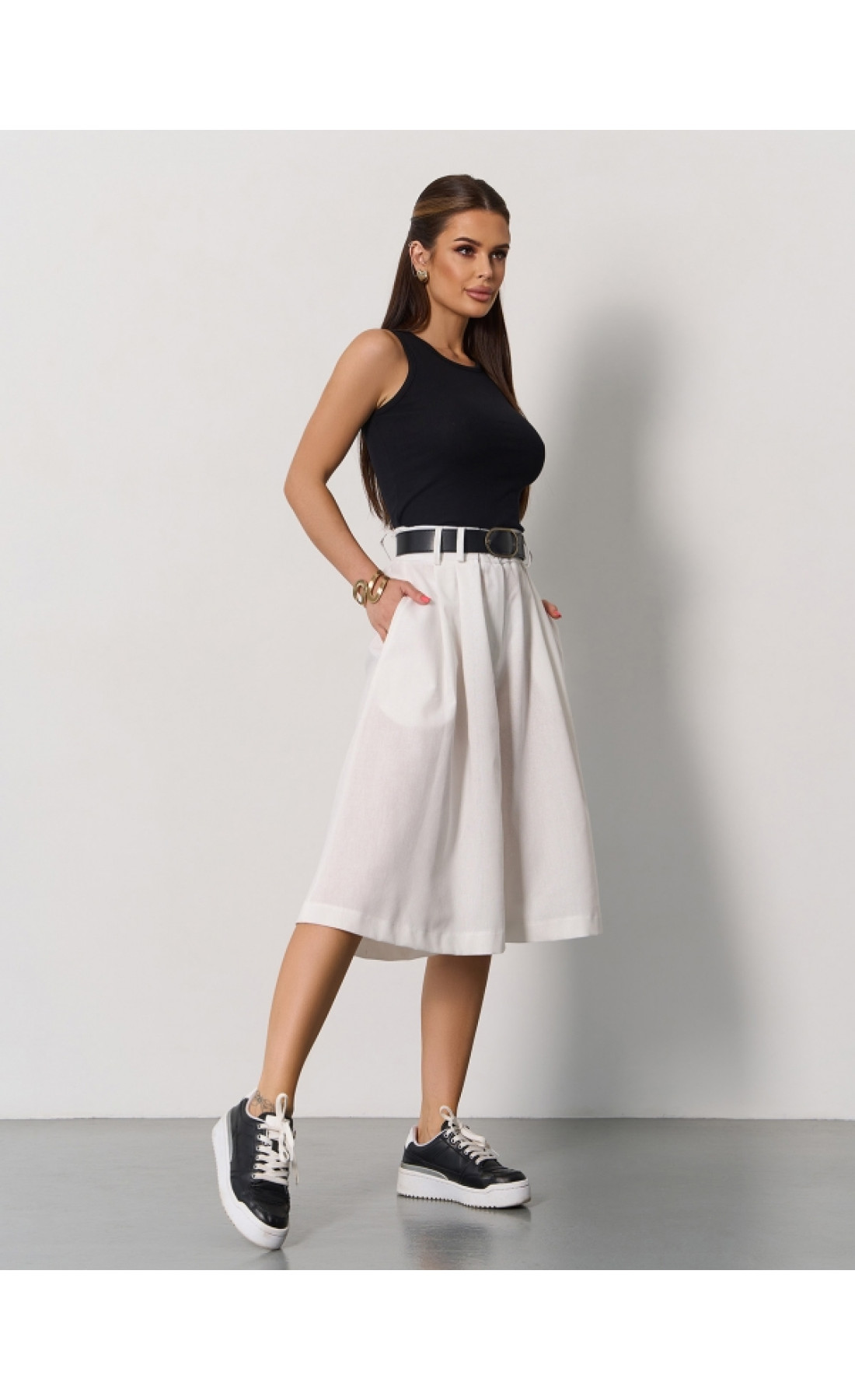 Жіночі шорти Issp