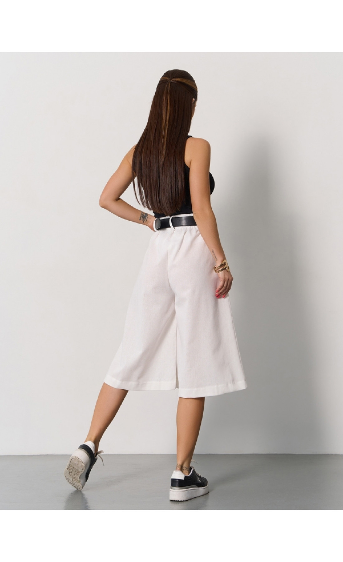 Жіночі шорти Issp