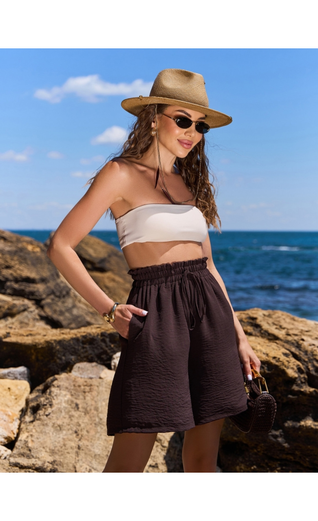 Жіночі шорти Issp