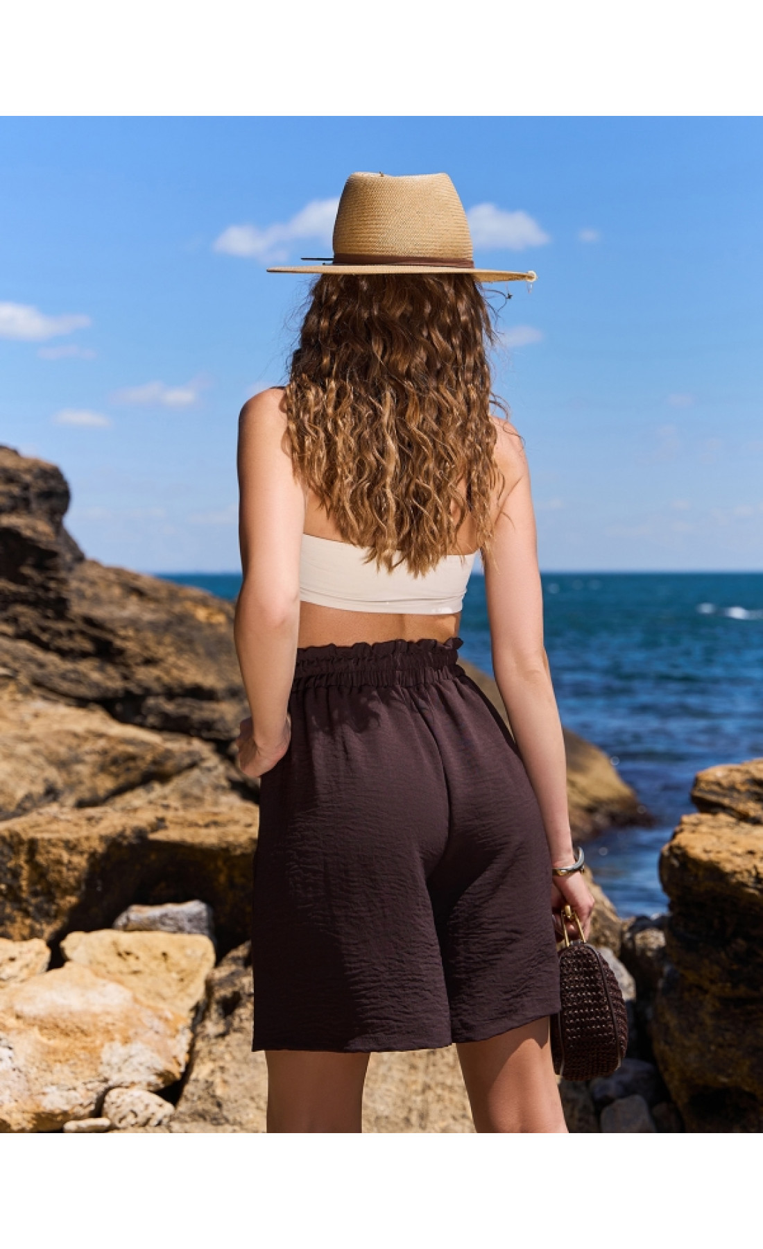 Жіночі шорти Issp