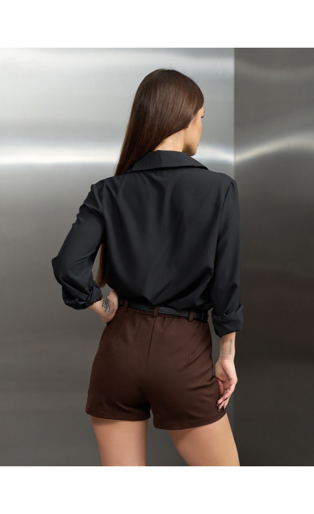 Жіночі шорти Issp