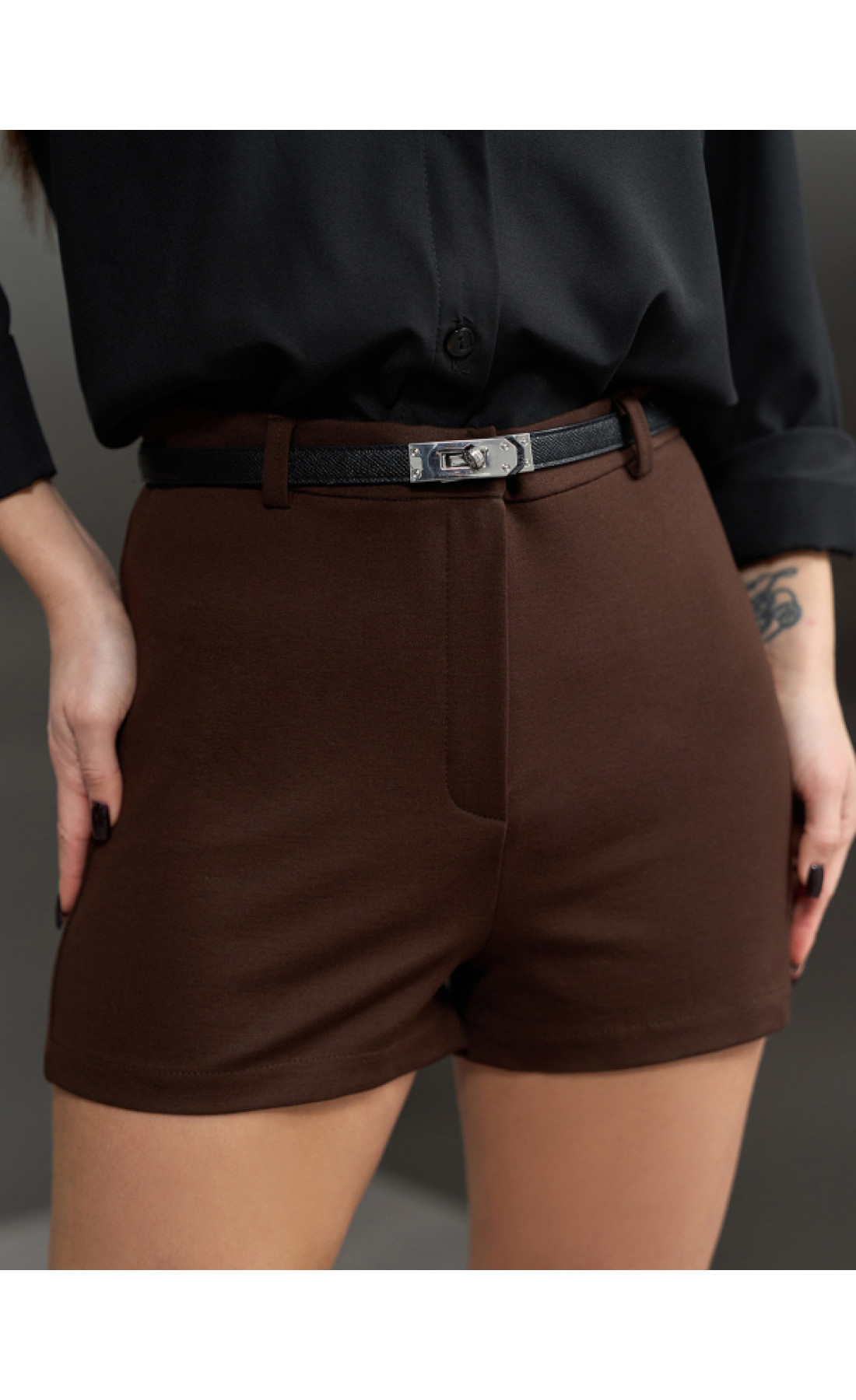 Жіночі шорти Issp