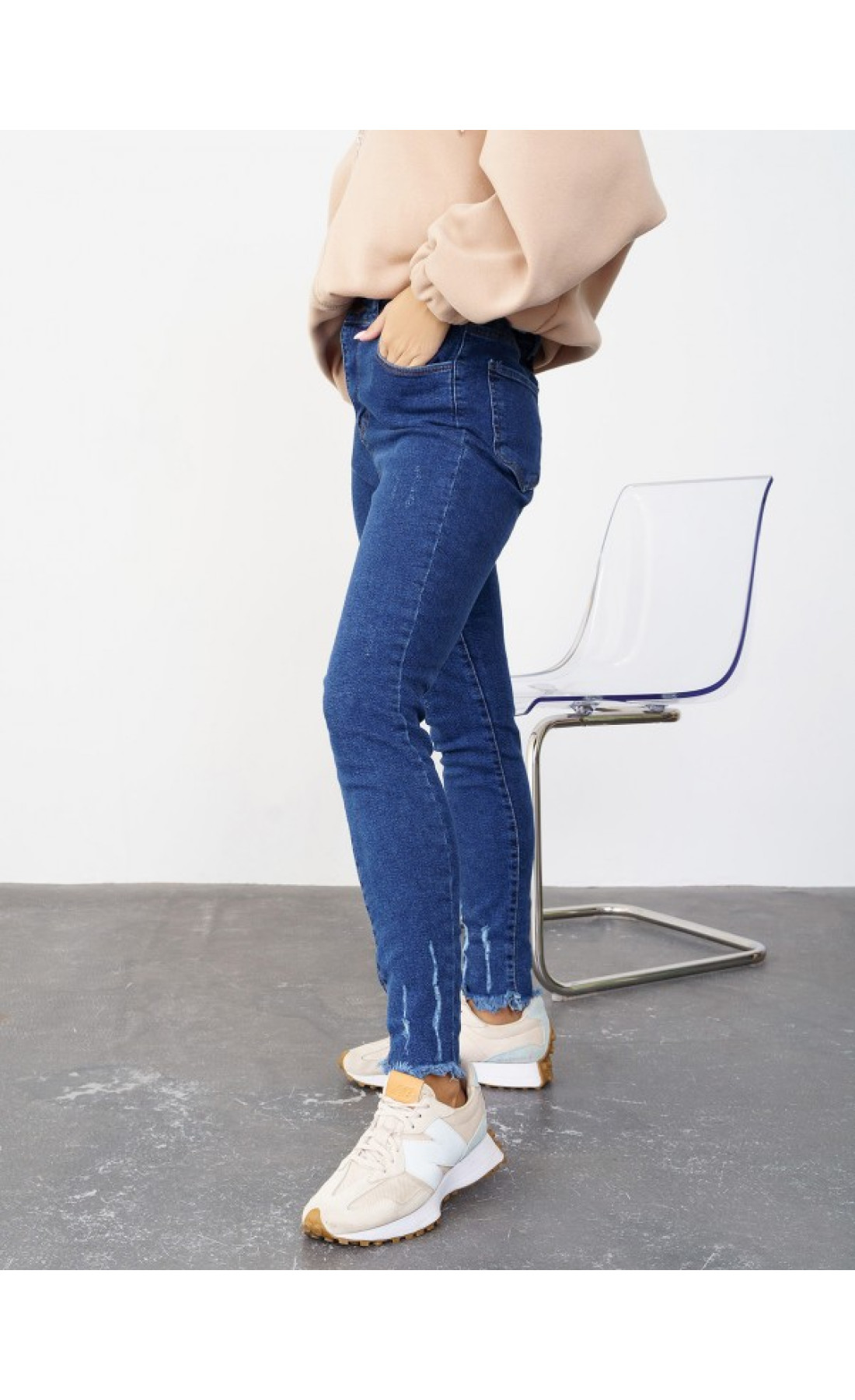 Жіночі джинси Issp