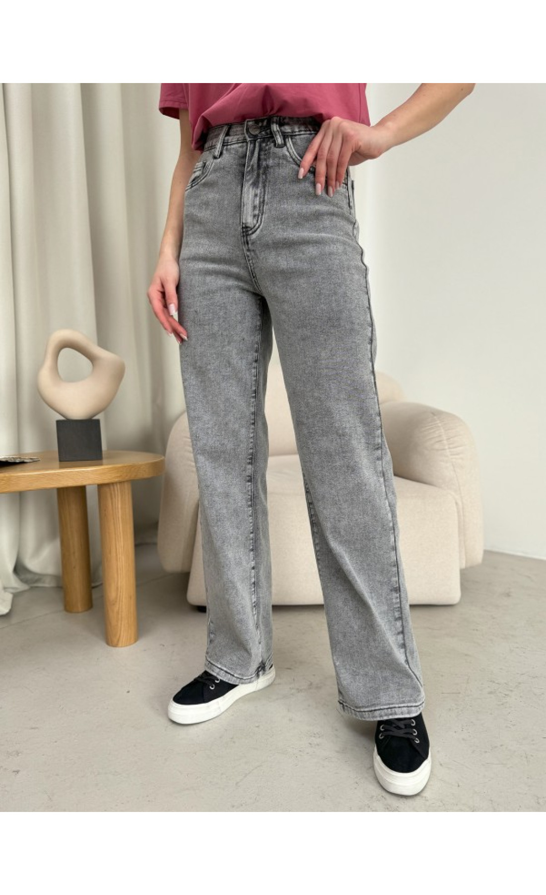 Жіночі джинси Issp