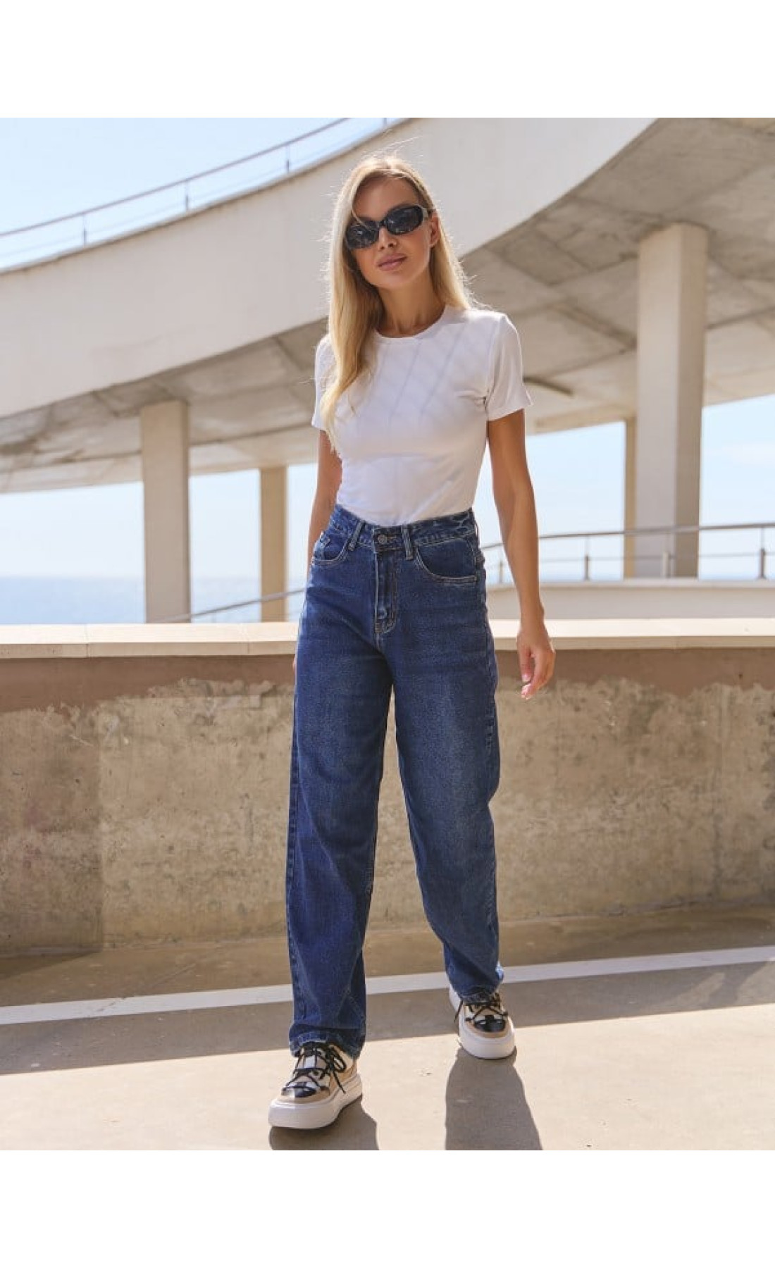 Жіночі джинси Issp