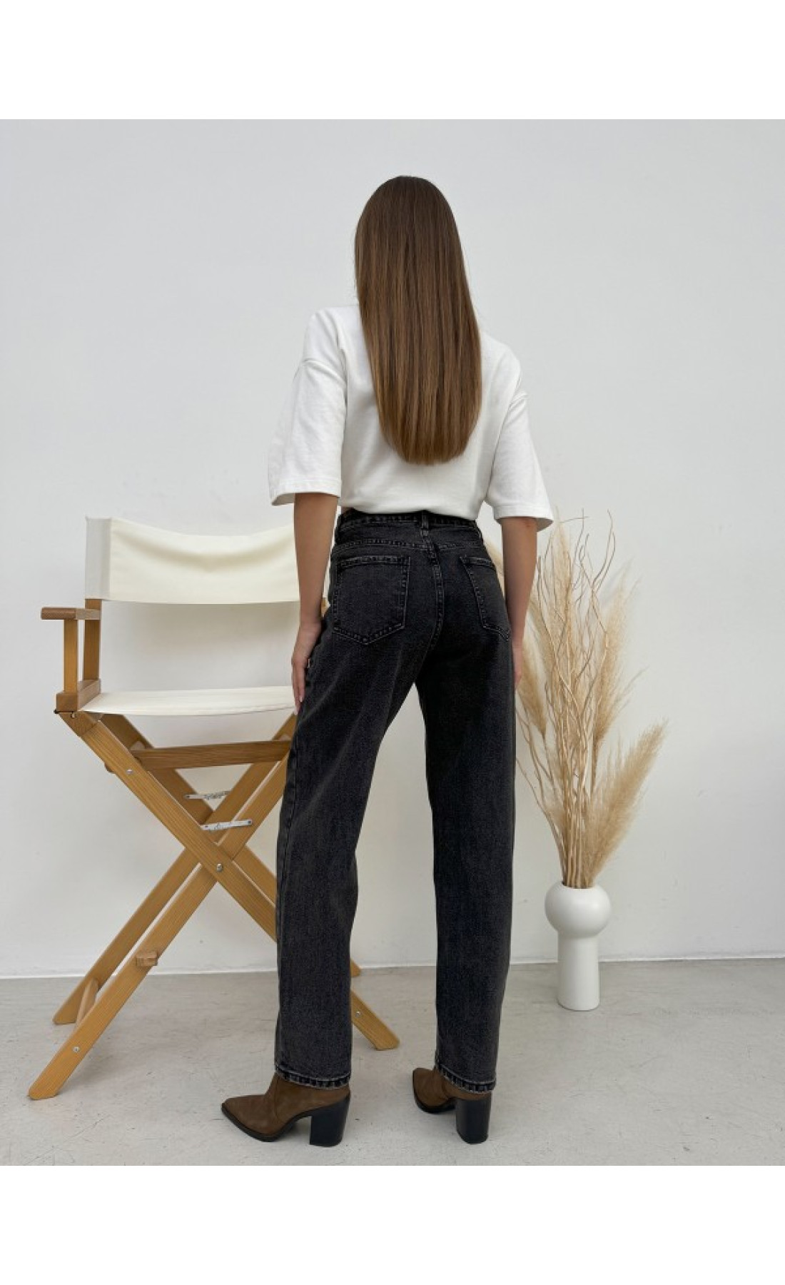 Жіночі джинси Issp