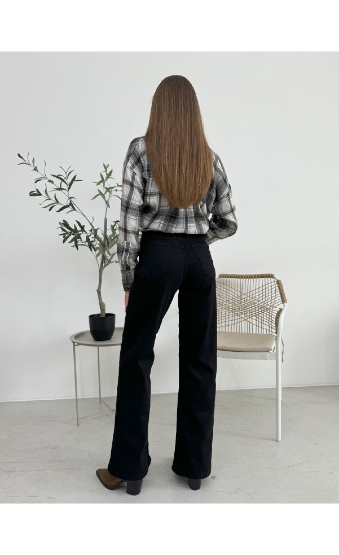 Жіночі джинси Issp