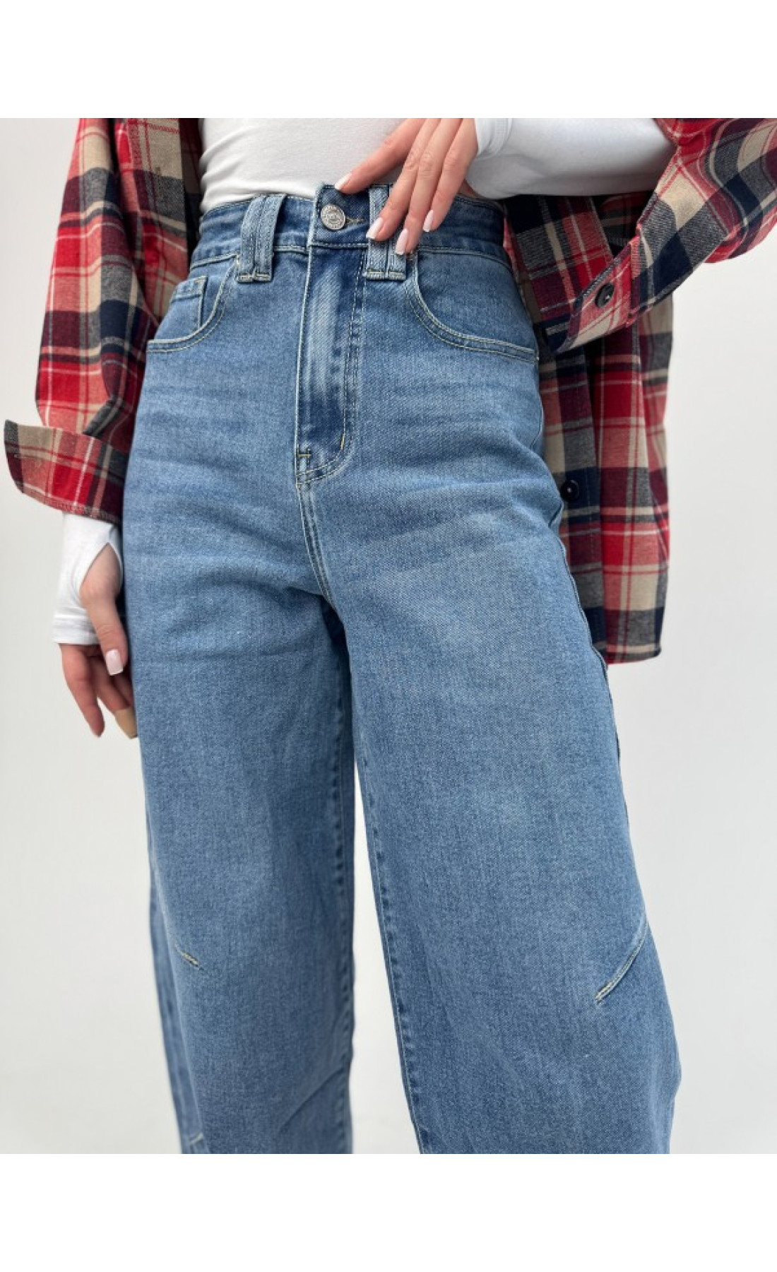 Жіночі джинси Issp