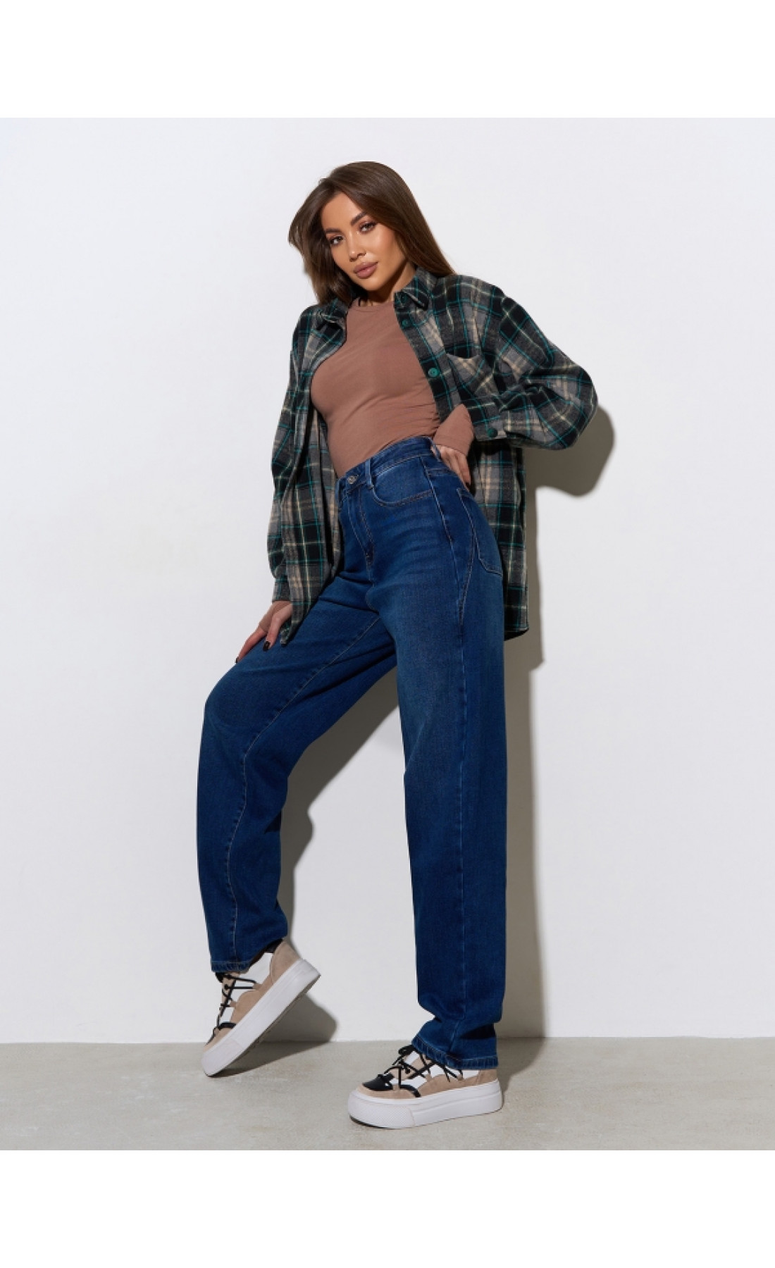 Жіночі джинси Issp