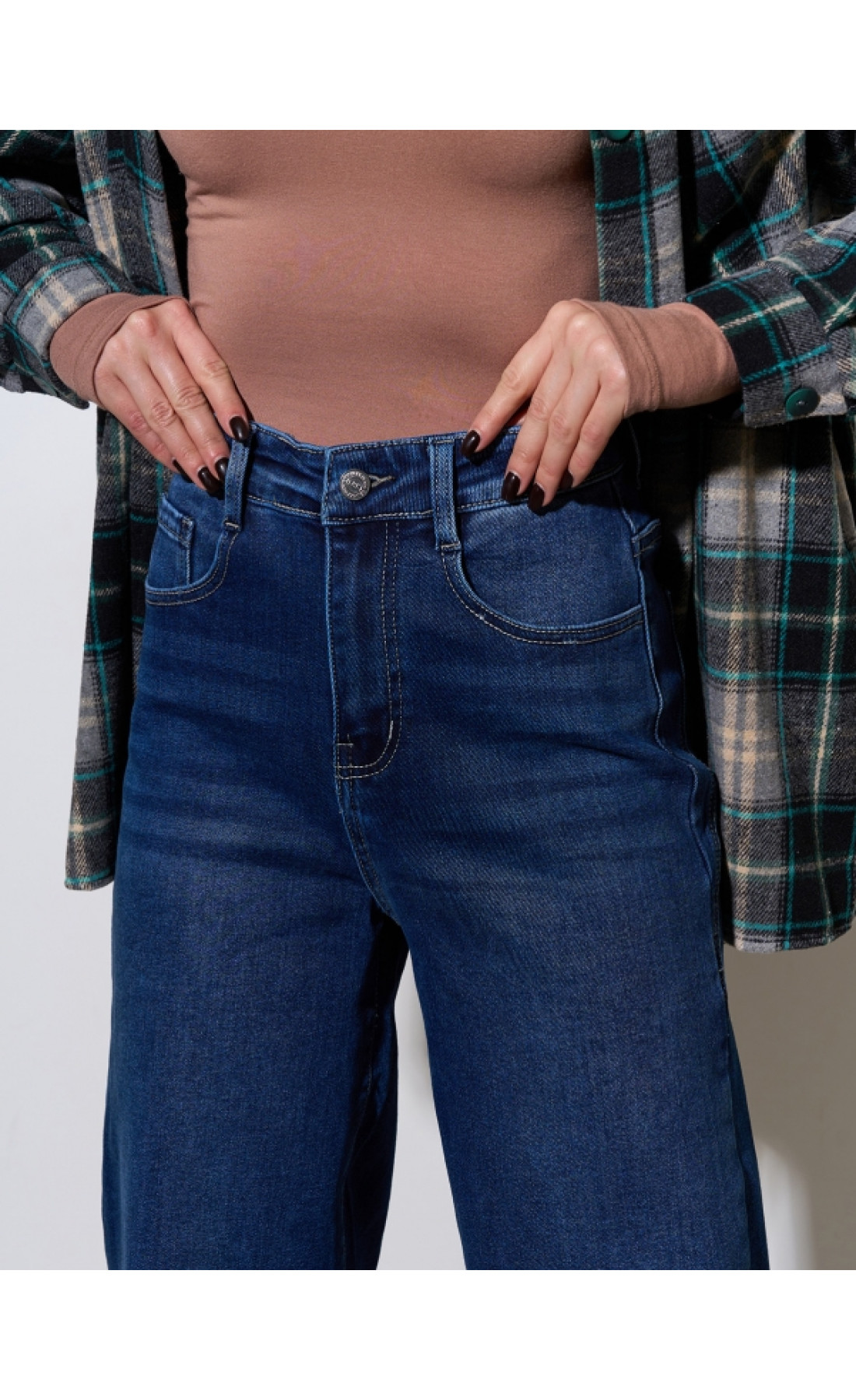 Жіночі джинси Issp