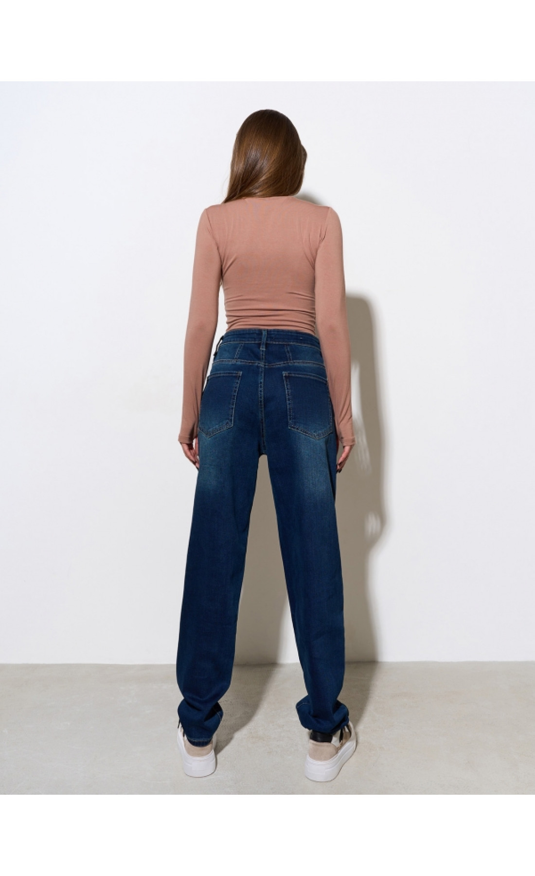 Жіночі джинси Issp