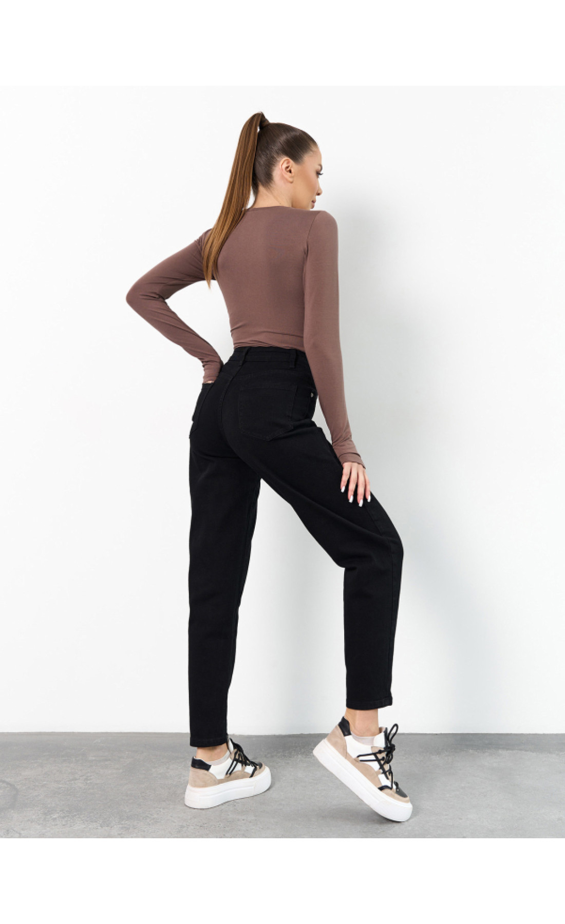 Жіночі джинси Issp