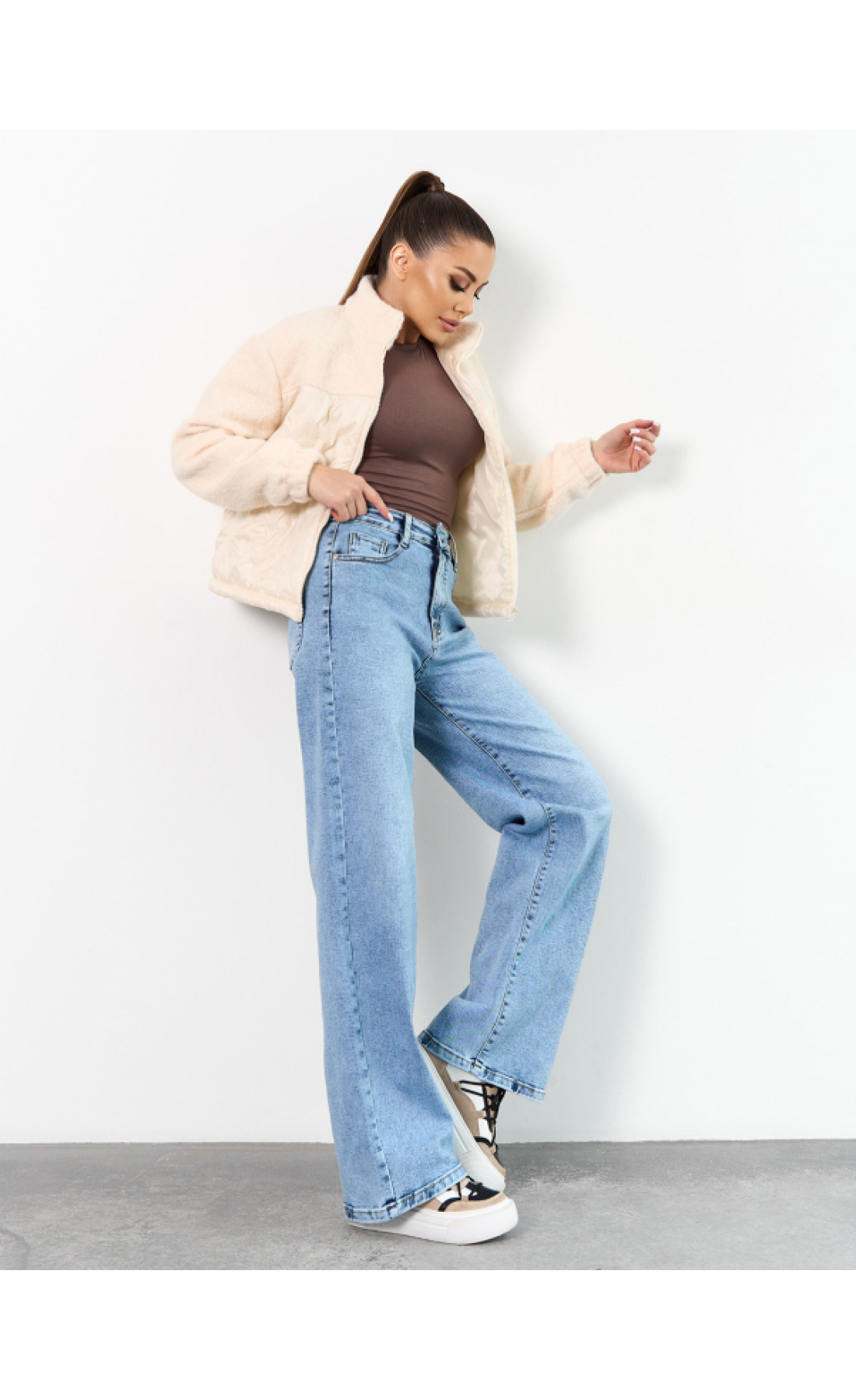 Жіночі джинси Issp