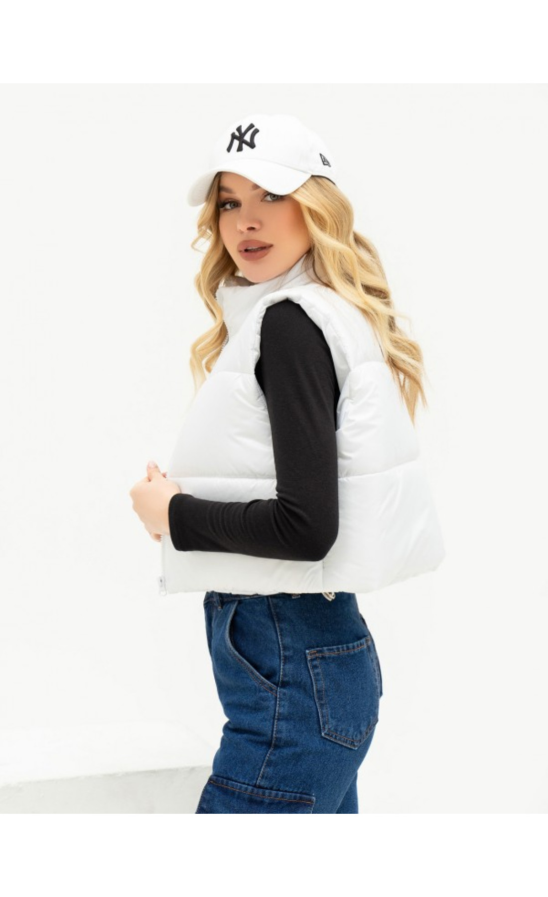 Жіноча жилетка Issp