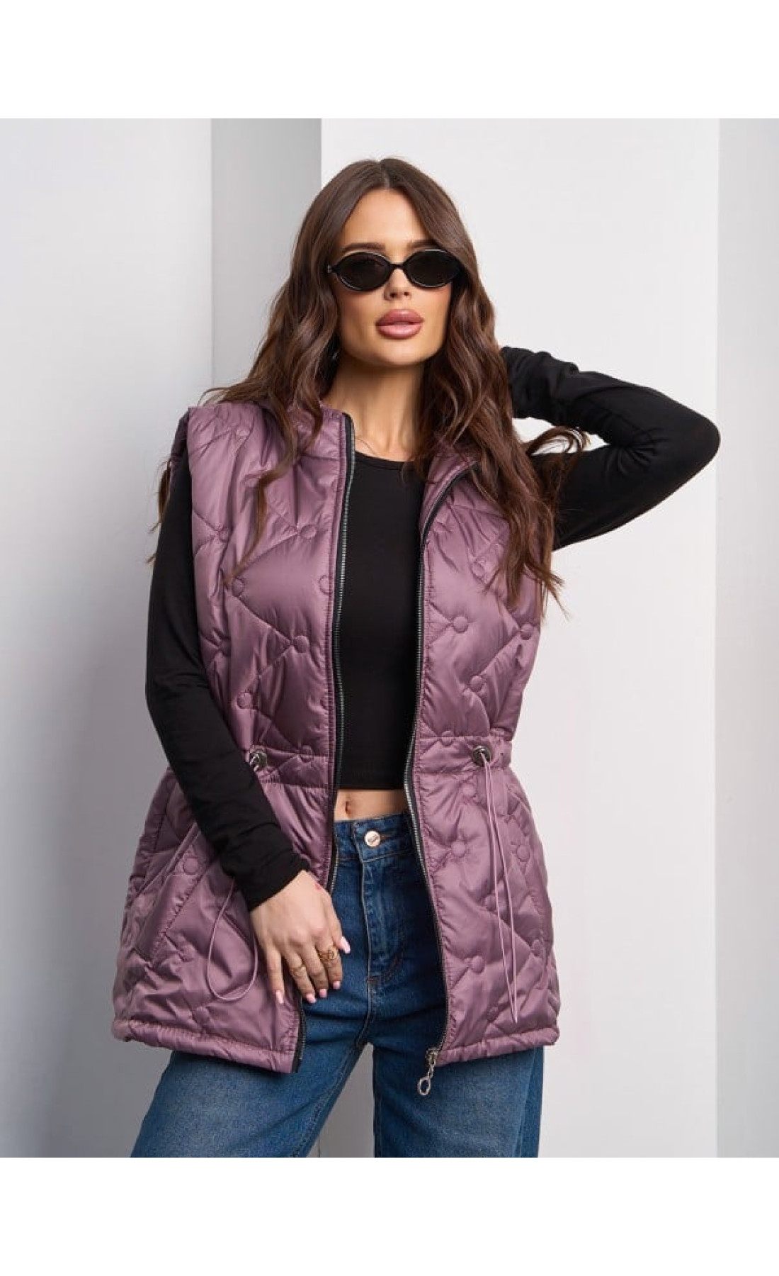 Жіноча жилетка Issp