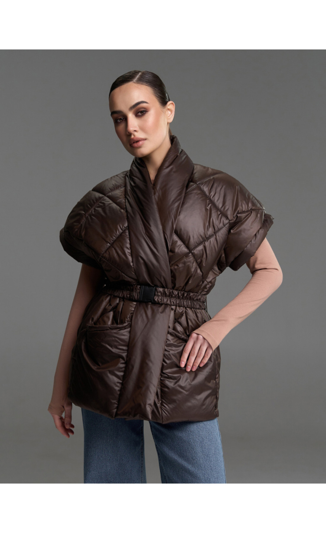 Жіноча жилетка Issp