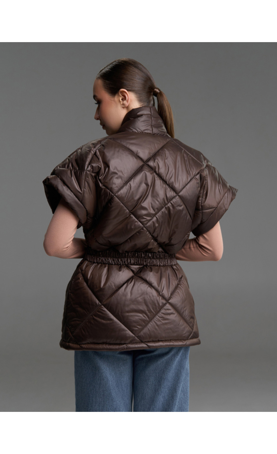 Жіноча жилетка Issp