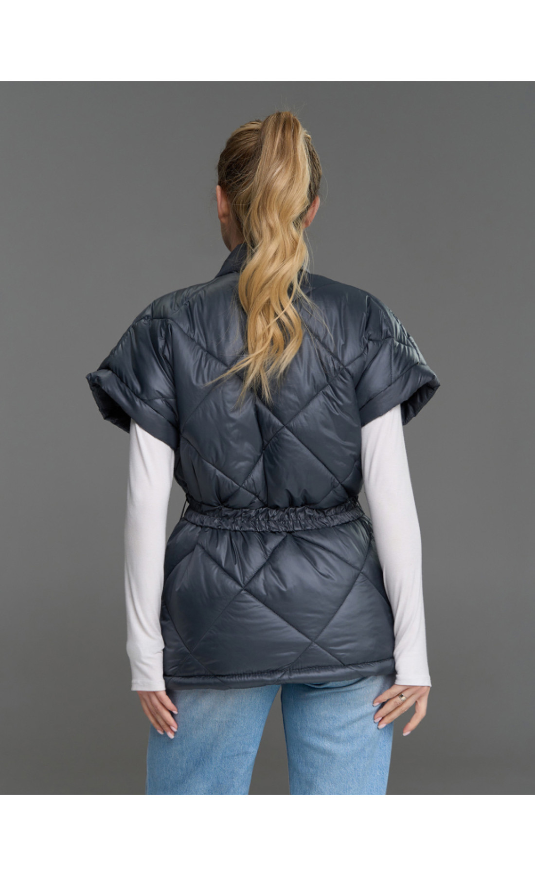 Жіноча жилетка Issp