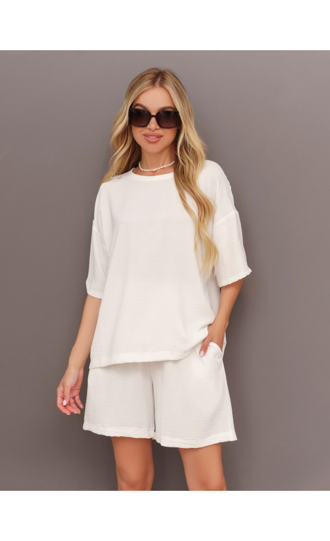 Жіночий костюм Issp