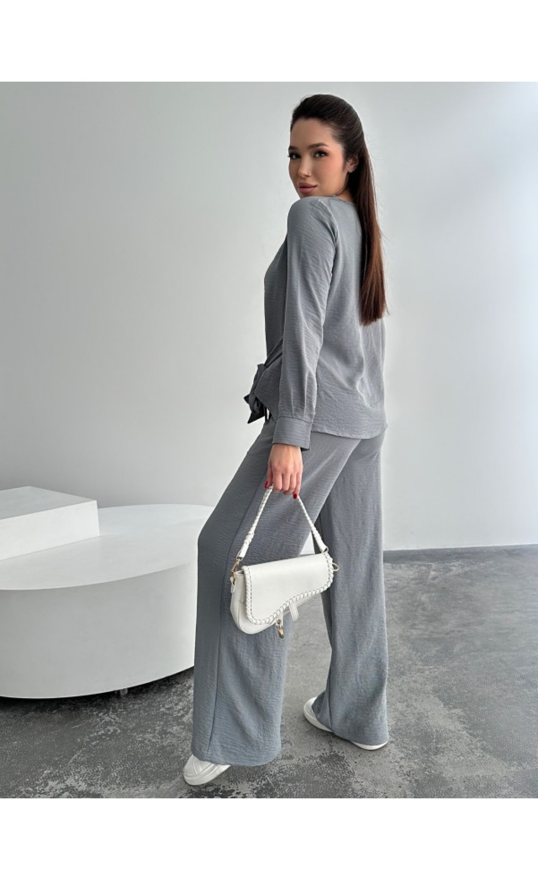 Жіночий костюм Issp