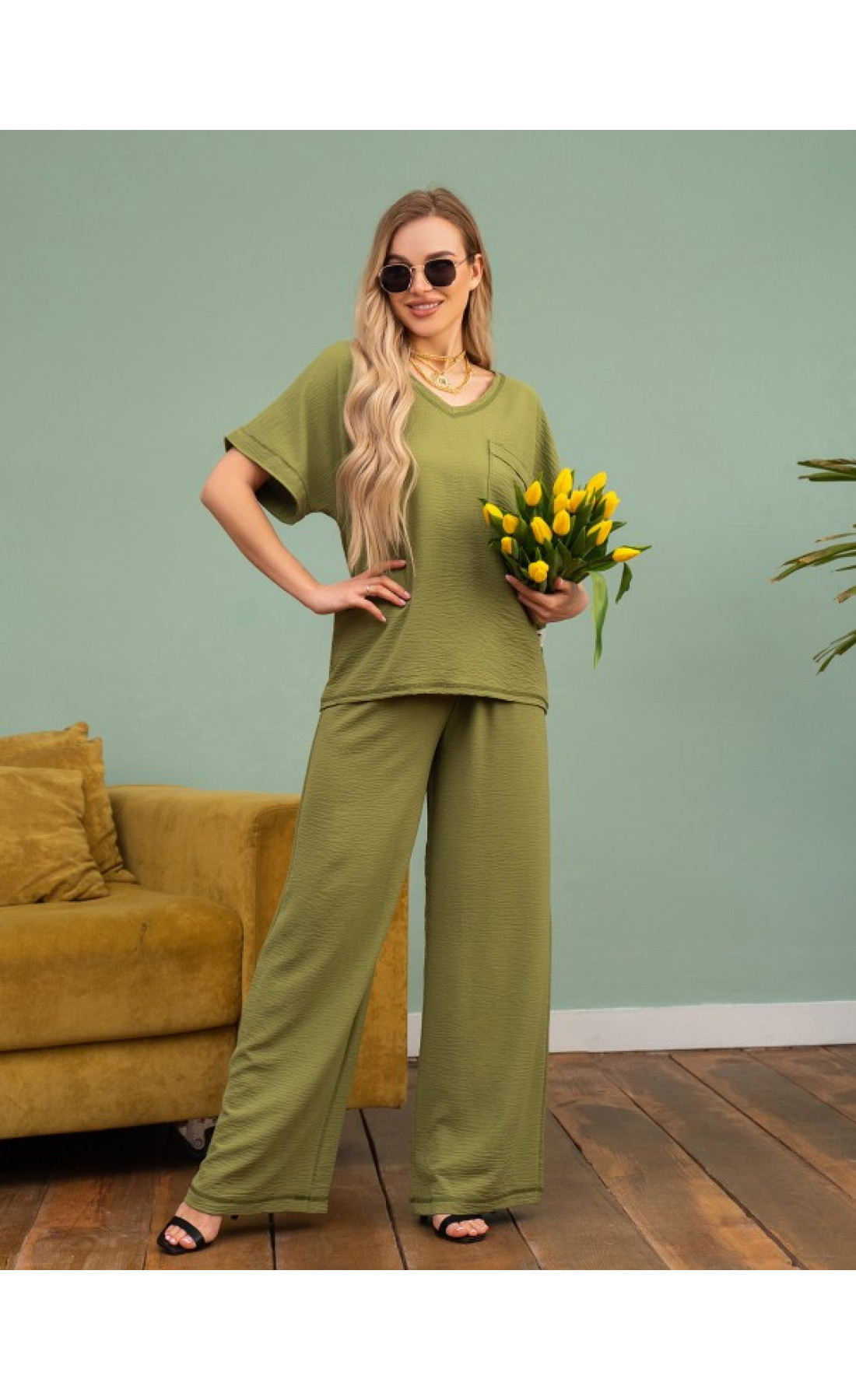 Жіночий костюм Issp