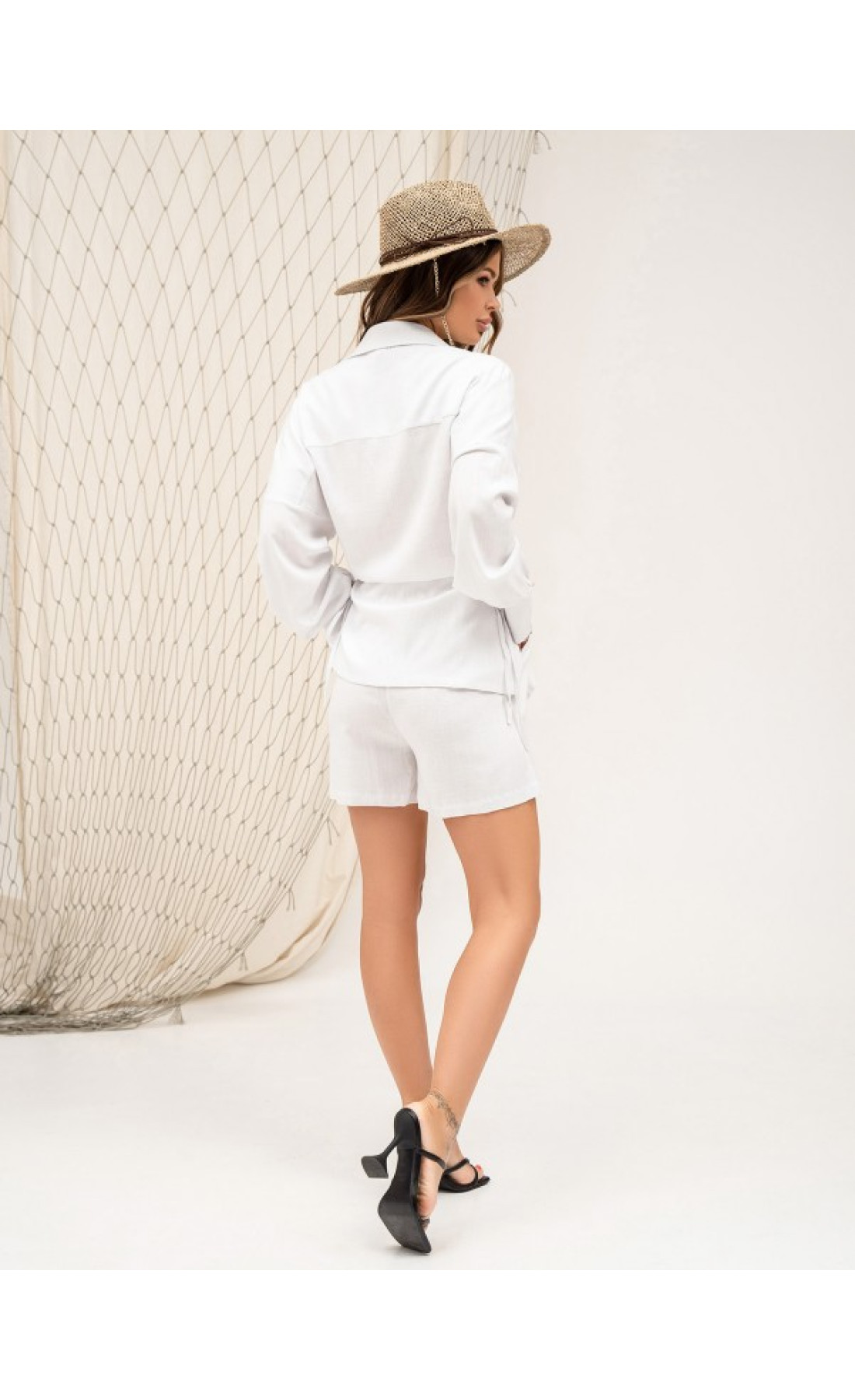 Жіночий костюм Issp