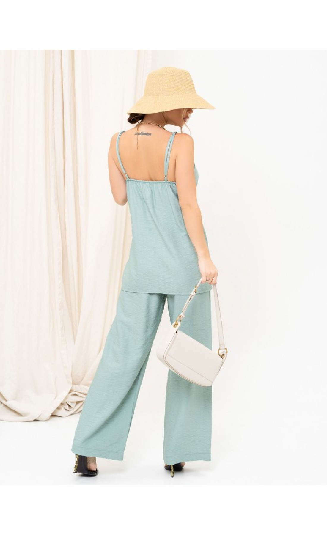 Жіночий костюм Issp