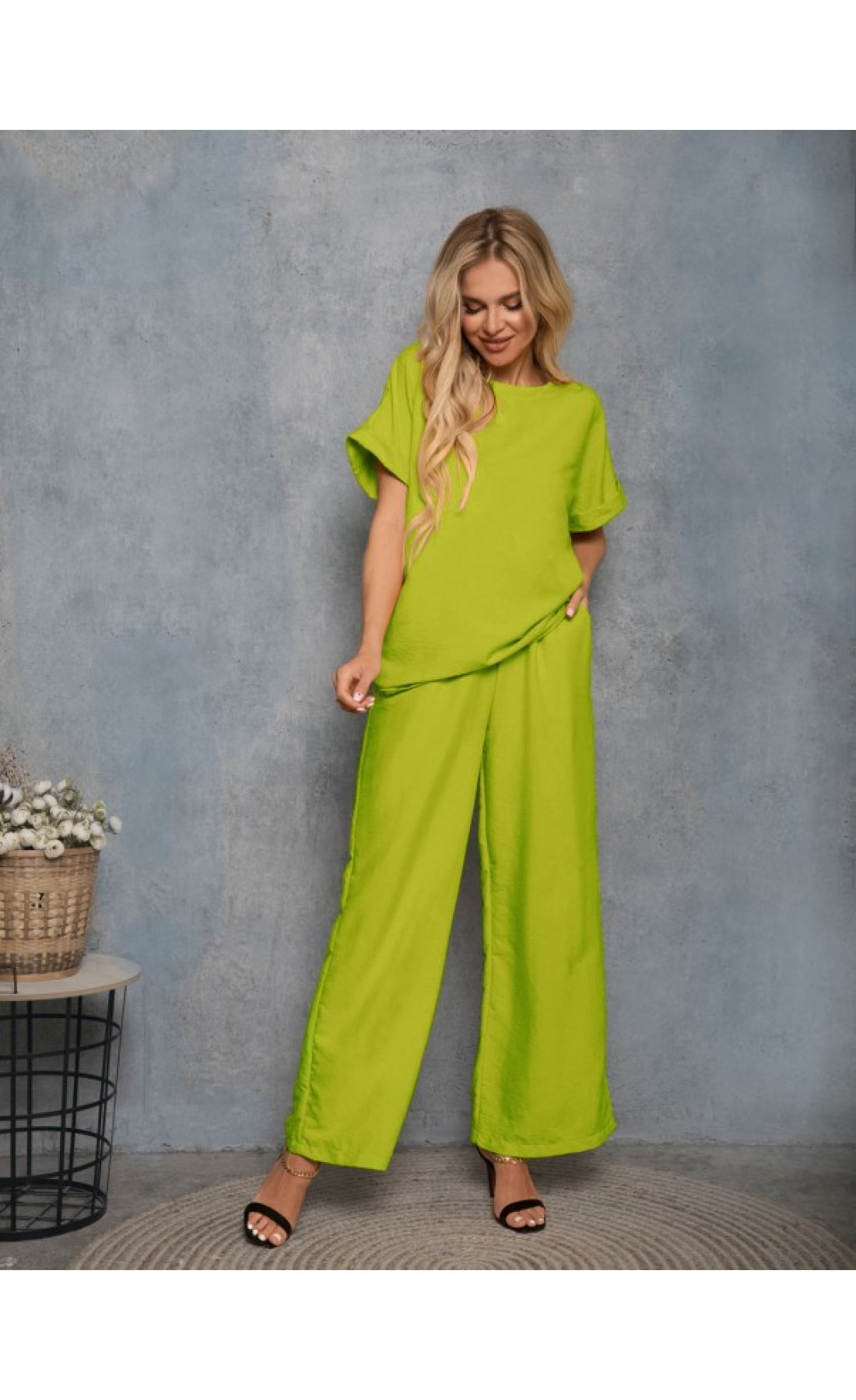 Жіночий костюм Issp