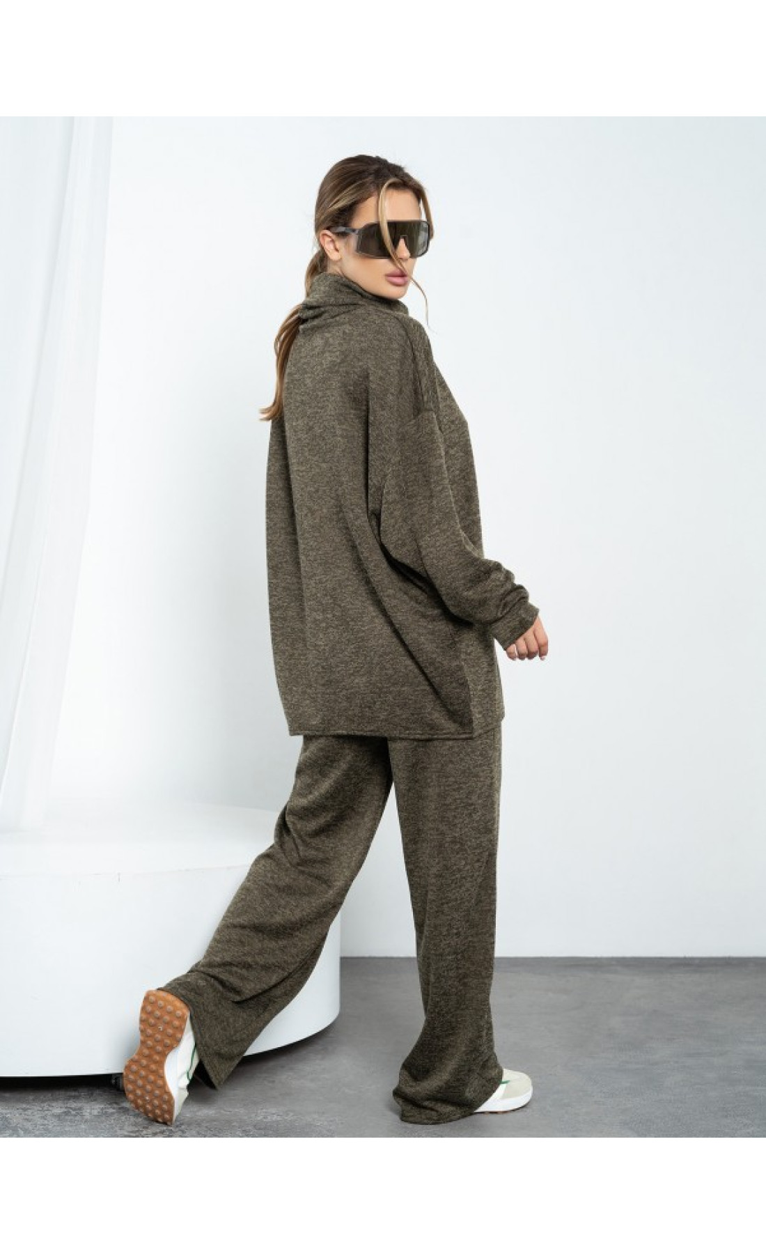 Жіночий костюм Issp