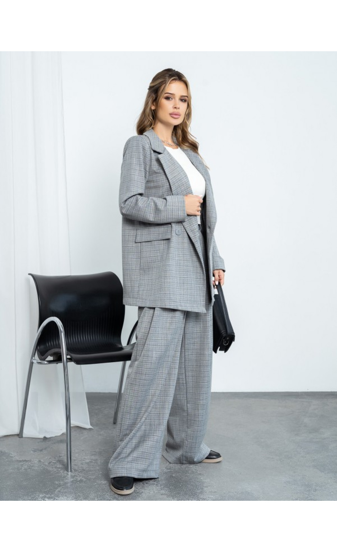 Жіночий костюм Issp