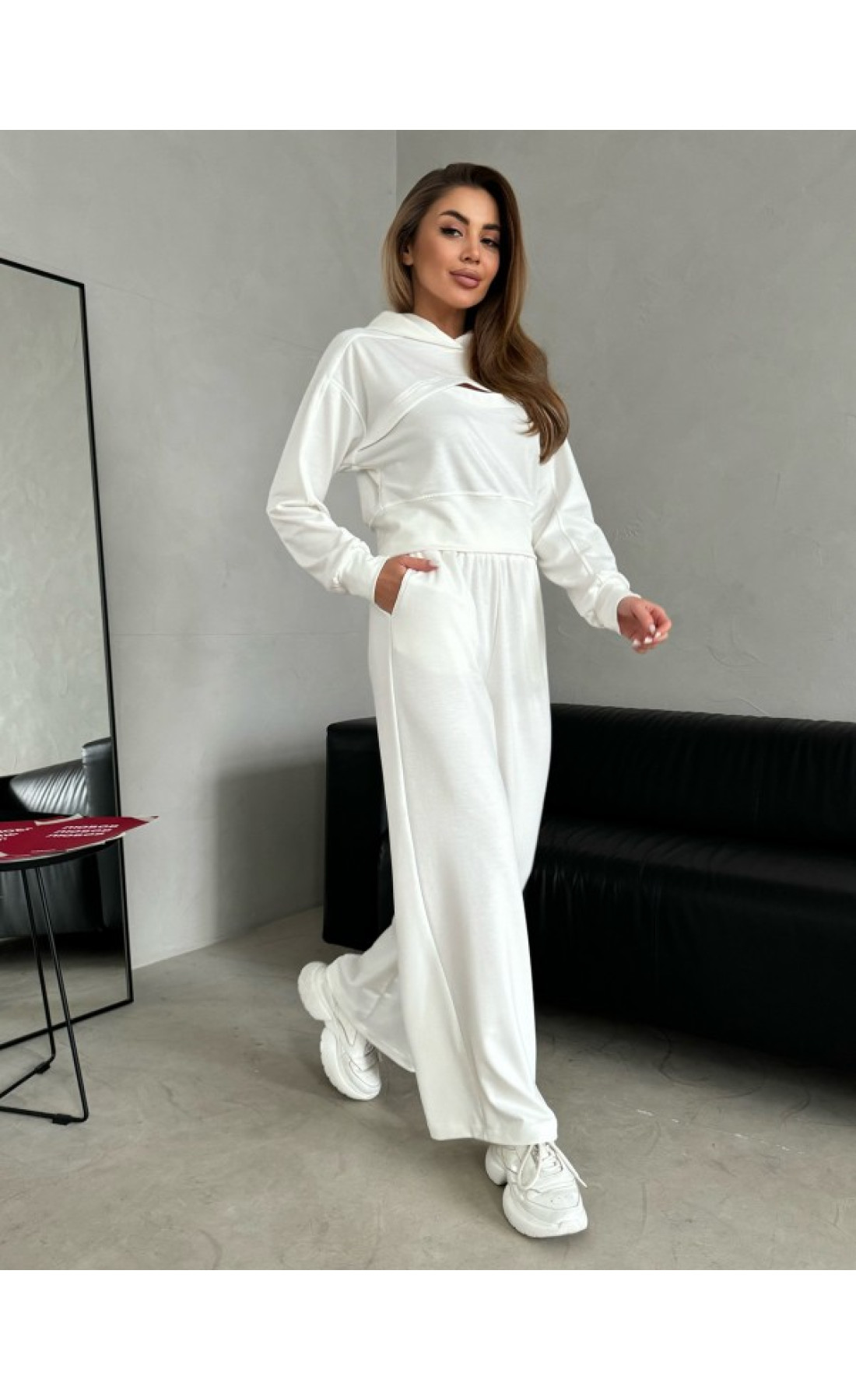 Жіночий костюм Issp