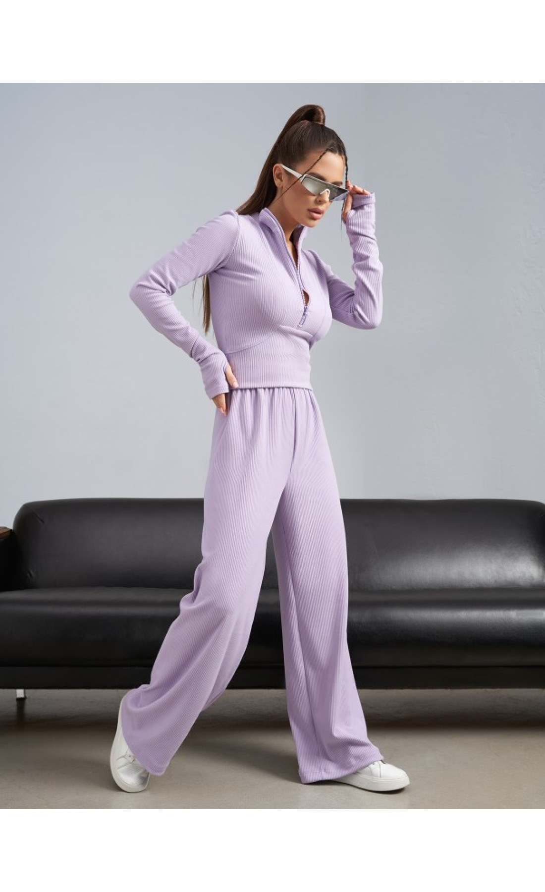 Жіночий костюм Issp