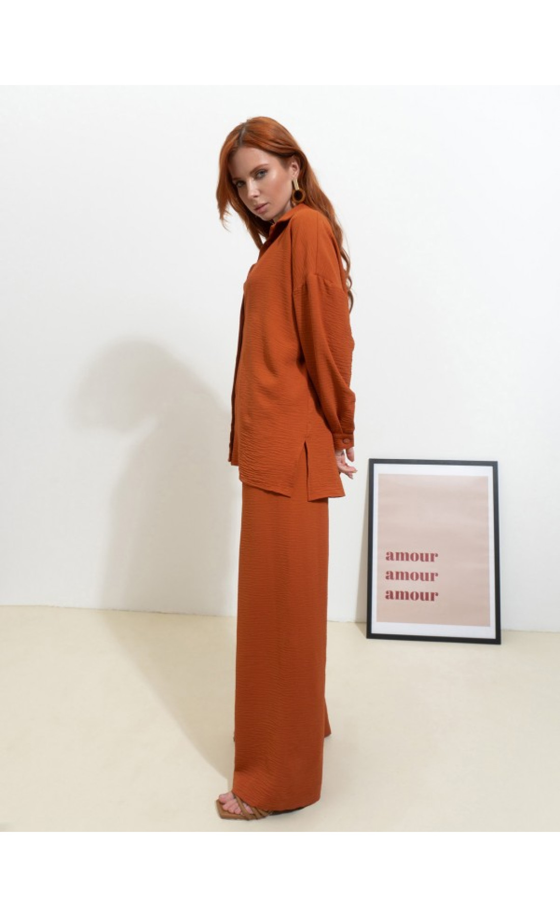 Жіночий костюм Issp