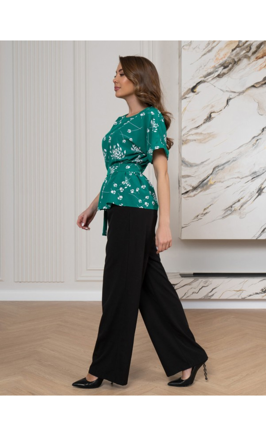 Жіночий костюм Issp