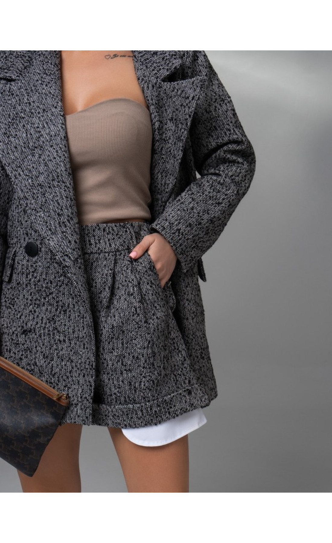 Жіночий костюм Issp